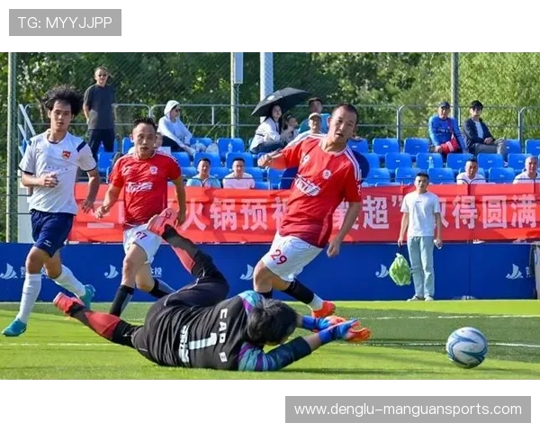绿茵争锋震撼开赛本周顶级联赛赛程全览与精彩看点解析 绿茵争锋震撼开赛本周顶级联赛赛程全览与精彩看点解析
